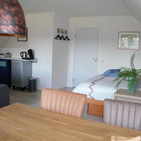 B&B De Eikenhorst Elsloo  ภายนอก รูปภาพ